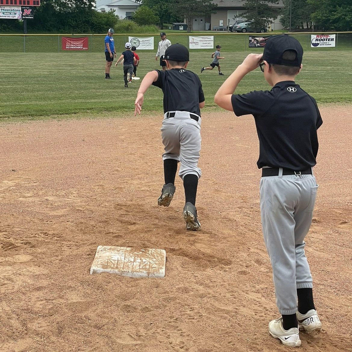 Alt Image